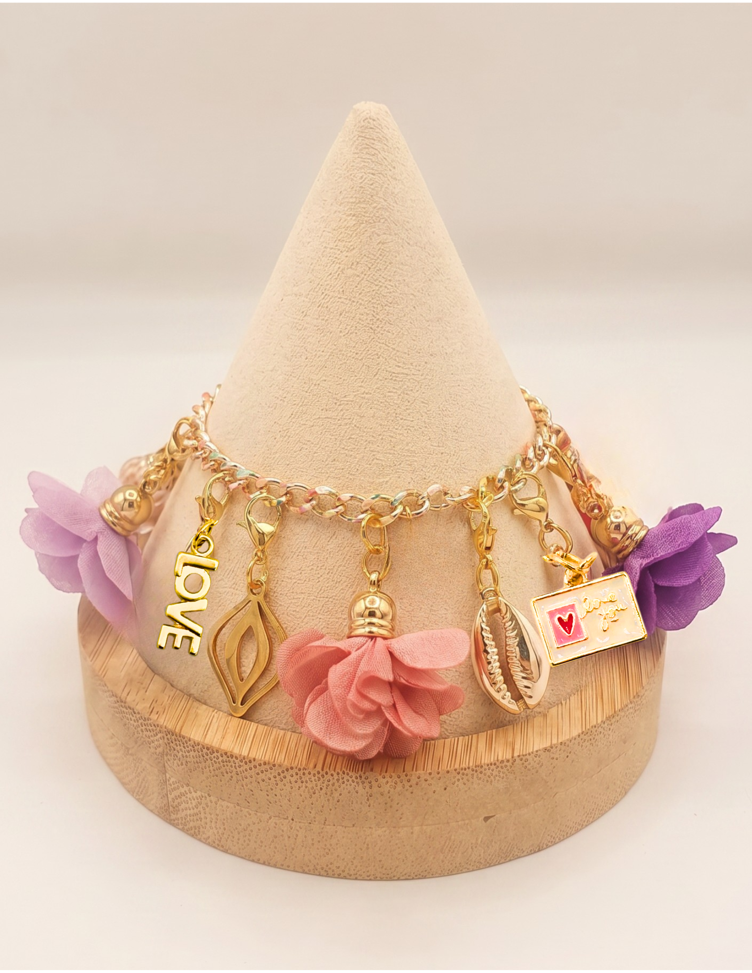 A Mother's Charm Bracelet ( Limited Edition )